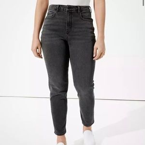 American Eagle Mom Jeans